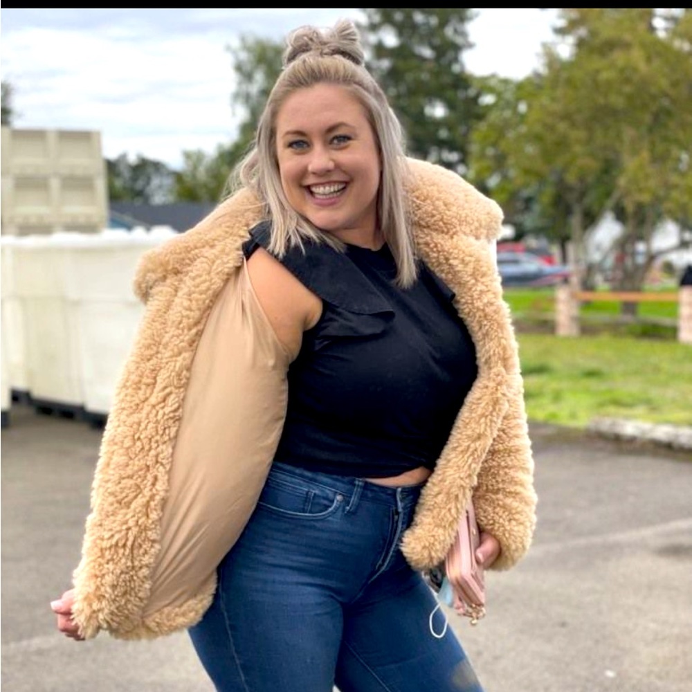 Meet your Posher, Schuyler